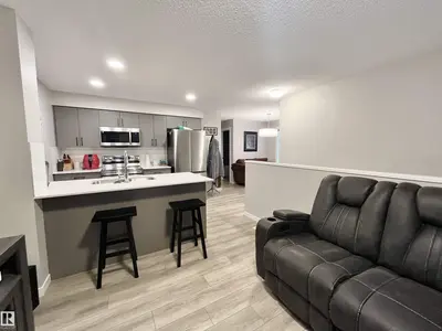 Interior photo 4 of #104 50 MCLAUGHLIN DR