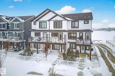 Interior photo 2 of 1263 MCLEOD AV