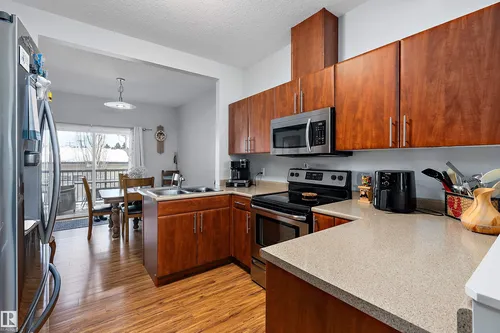 #2 300 QUEEN ST, Spruce Grove - $324,900