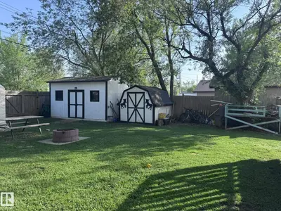 Interior photo 4 of 9819 106 ST