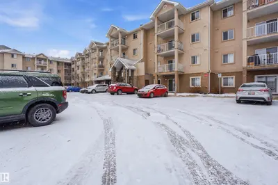 Interior photo 2 of #407 2305 35A AV NW