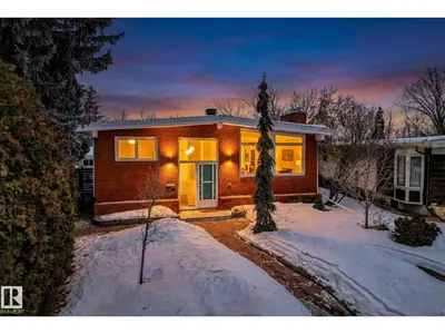 Interior photo 2 of 12516 52A AV NW