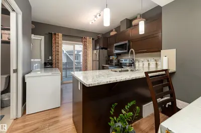 Interior photo 4 of #37 13003 132 AV NW