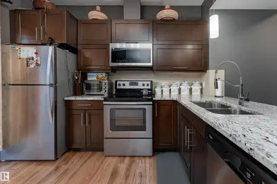 Interior photo 2 of #37 13003 132 AV NW
