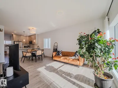 Interior photo 3 of 2957 COUGHLAN GREEN GR SW