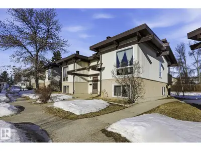 Interior photo 1 of 530 LEE RIDGE RD NW