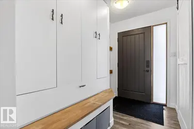 Interior photo 3 of 1049 56 ST NW