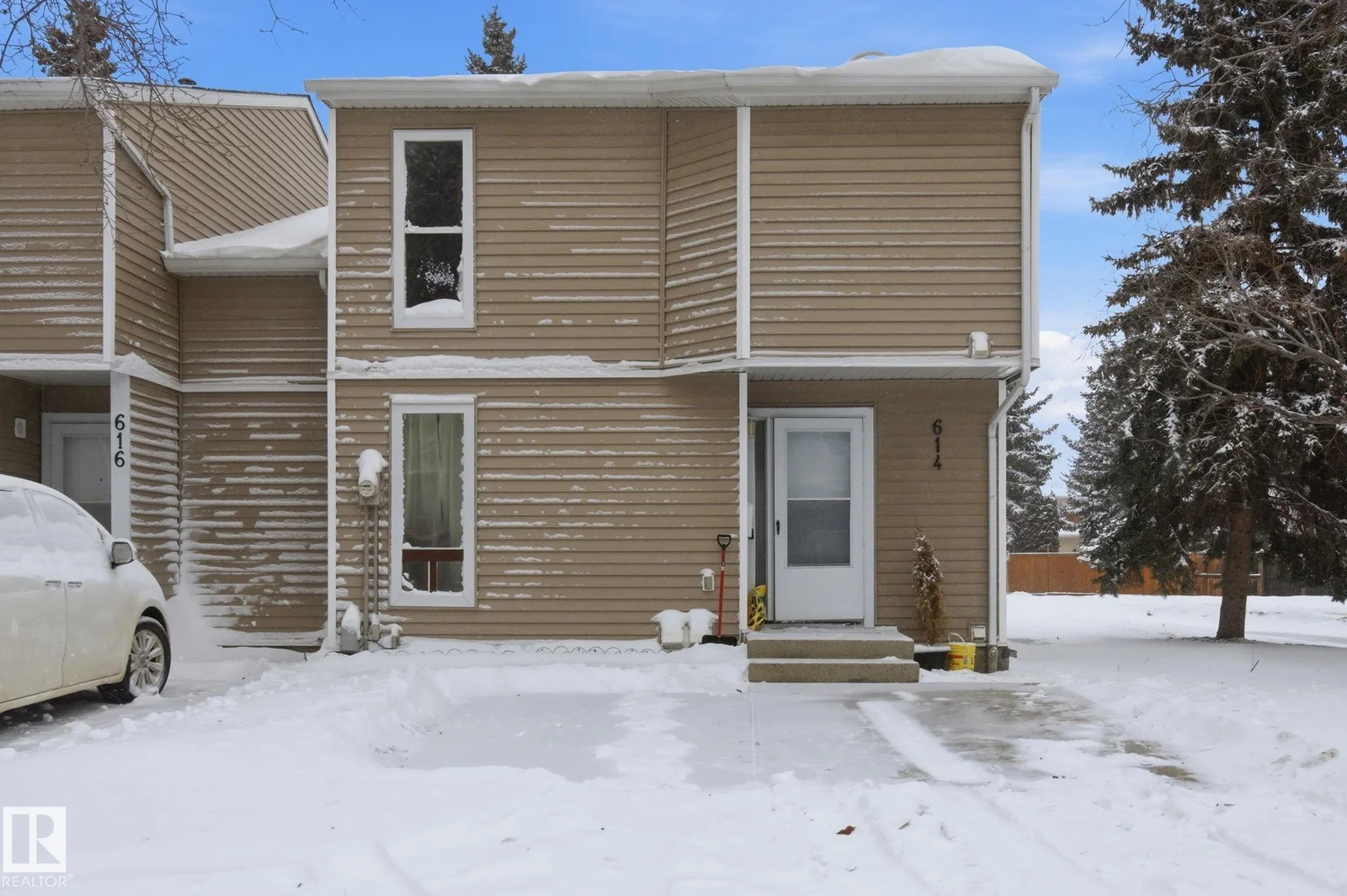 614 SADDLEBACK RD NW, Edmonton - 4 bedroom Townhouse for sale