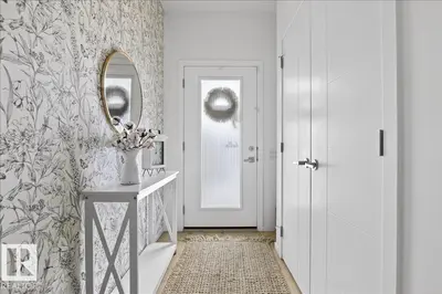 Interior photo 3 of 6609 47 AV