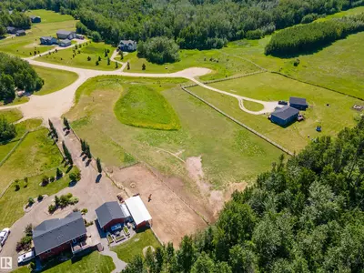 Interior photo 3 of 401 55108 RGE ROAD 15