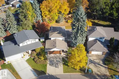 Interior photo 1 of 38 Lancaster CR