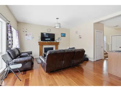 Interior photo 1 of 2923 16 ST NW