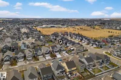 Interior photo 2 of 7915 18 Ave SW