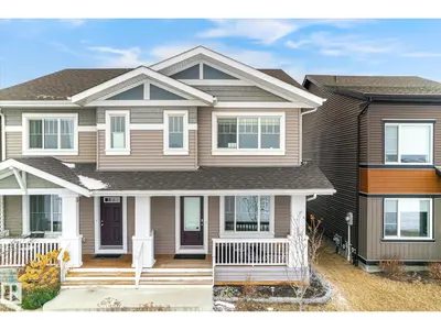 Interior photo 2 of 2241 PRICE LN SW