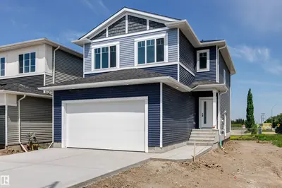 Interior photo 2 of 5002 53 ave