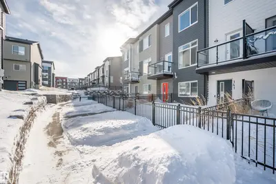 Interior photo 3 of #141 804 WELSH DR SW