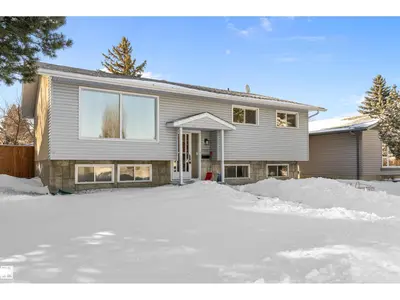 Interior photo 2 of 10951 35A AV NW