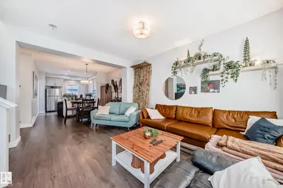 Interior photo 3 of 2 SOUTHPOINTE BV
