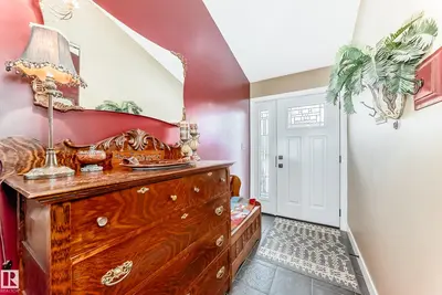 Interior photo 3 of 15 54315 RGE ROAD 251