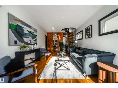 Interior photo 4 of 9832 85 Avenue NW