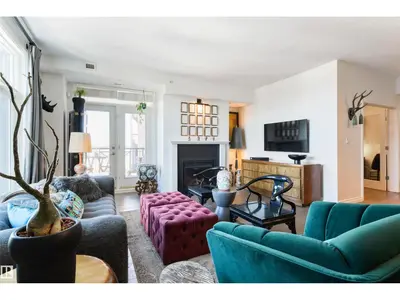 Interior photo 3 of #1107 9020 JASPER AV NW