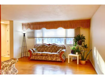 Interior photo 2 of 9907 165 ST NW