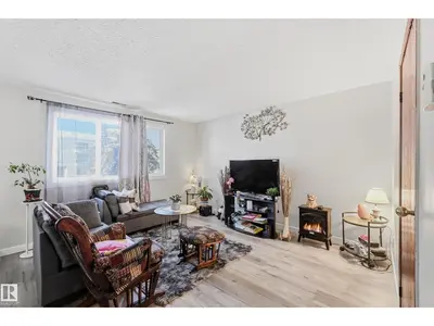 Interior photo 1 of 1482 LAKEWOOD RD W NW