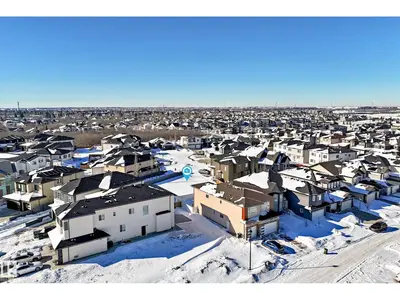 Interior photo 2 of 1004 148 AV NW