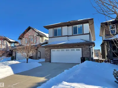 Interior photo 3 of 1019 174 ST SW