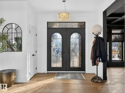 Interior photo 4 of 92 NOTTINGHAM HB