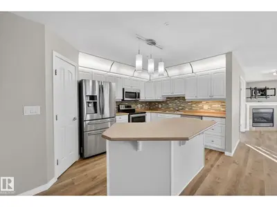 Interior photo 3 of #104 10308 114 ST NW