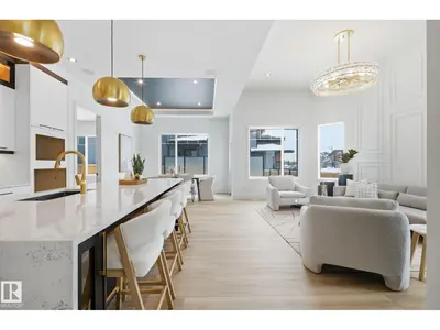 Interior photo 3 of 296 165 AV NE