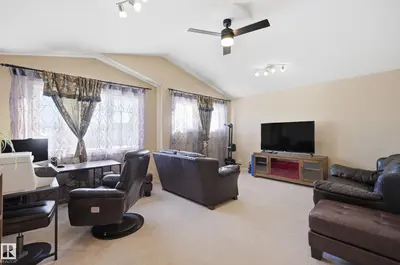 Interior photo 4 of 40 BECKER CR