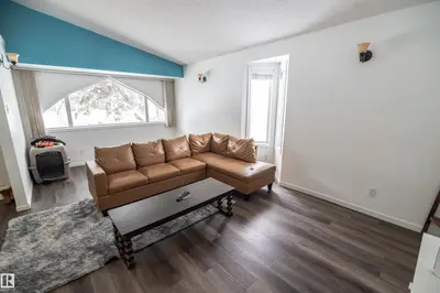 Interior photo 3 of 4727 52A ST