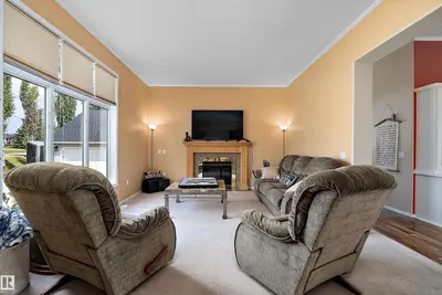 Interior photo 4 of 62001 TWP ROAD 462 A