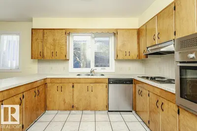 Interior photo 4 of 6304 131 ST NW