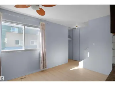 Interior photo 2 of 887 ABBOTTSFIELD RD NW