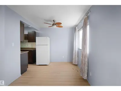 Interior photo 3 of 887 ABBOTTSFIELD RD NW