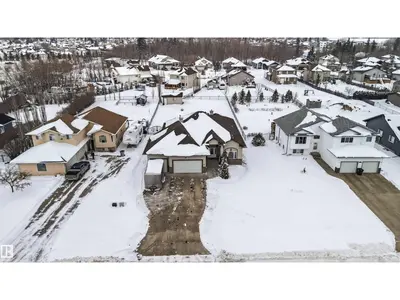 Interior photo 1 of 40 Landing Trails DR