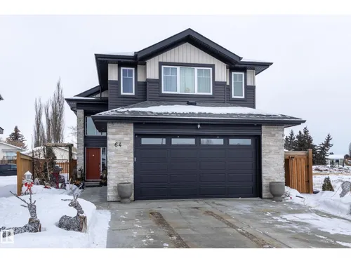 64 MAPLE CR, Gibbons - $689,900