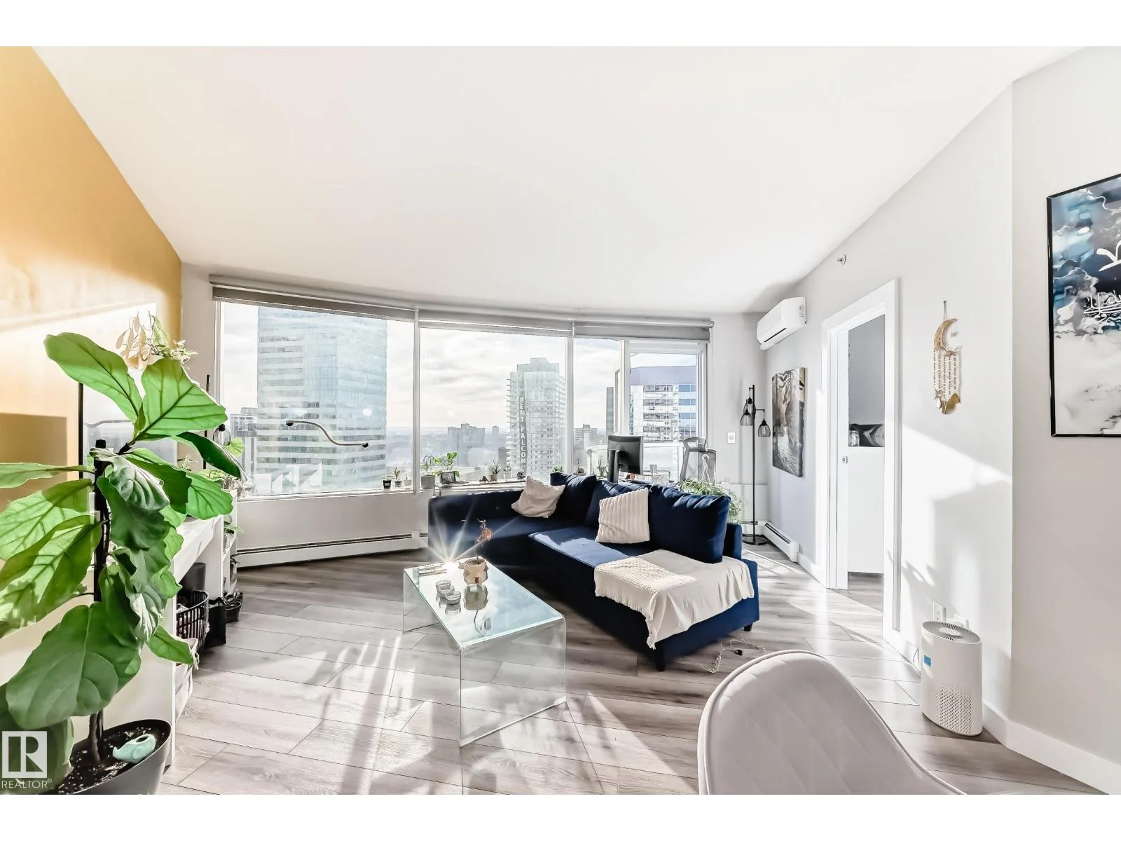 #2004 10136 104 ST NW, Edmonton - 2 bedroom Apartment for sale