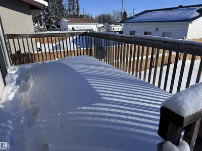 Interior photo 3 of 4919 49 Ave.