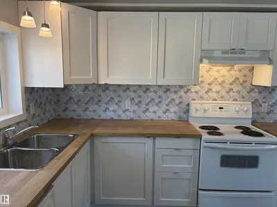 Interior photo 1 of 8 Evergreen Park DR NW