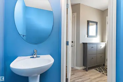 Interior photo 3 of 168 KEYSTONE CR