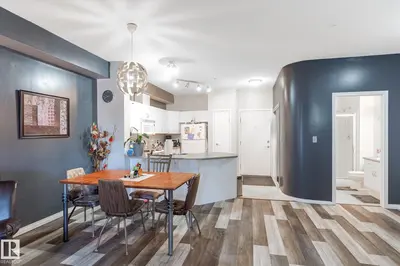 Interior photo 3 of #224 4304 139 AV NW