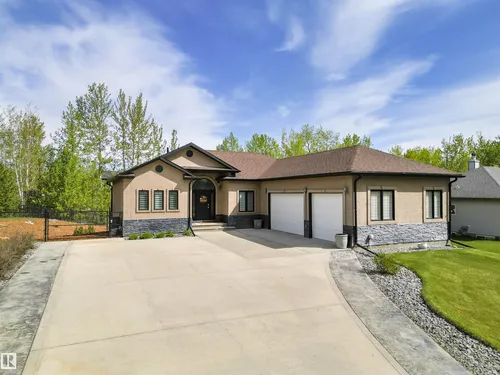 404 49119 RR73, Rural Brazeau County - $754,900