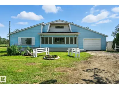 Interior photo 4 of 51019 RGE ROAD 273