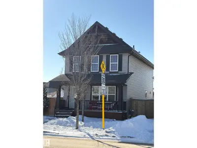 Interior photo 1 of 604 TAMARACK RD NW