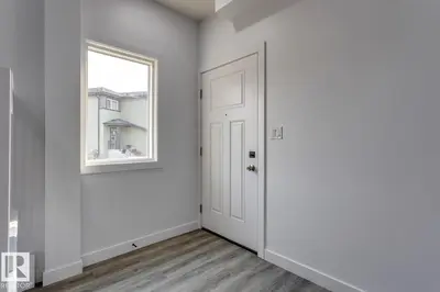 Interior photo 4 of 35 Caledon CR