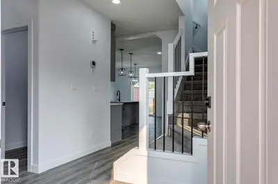 Interior photo 2 of 35 Caledon CR